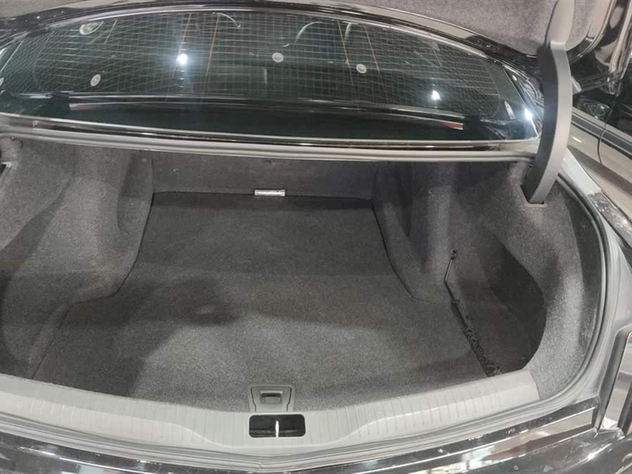 Discover undefined undefined Exterior Interior Images.Find all aspects and details of cars.