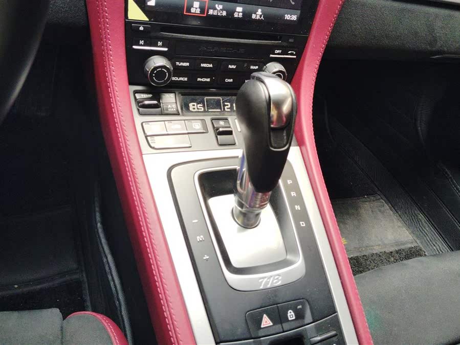 Discover undefined undefined Exterior Interior Images.Find all aspects and details of cars.