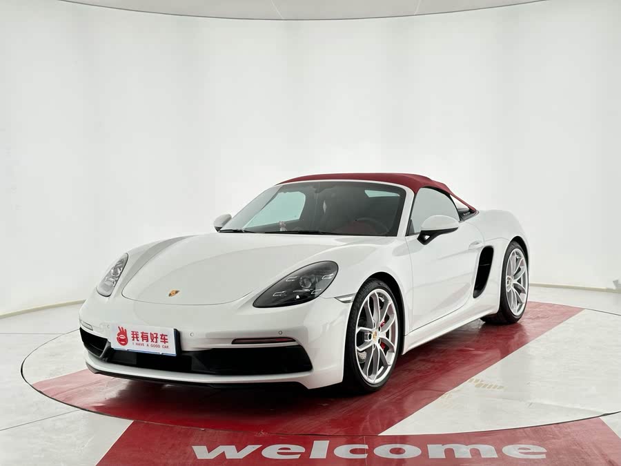Discover undefined undefined Exterior Interior Images.Find all aspects and details of cars.
