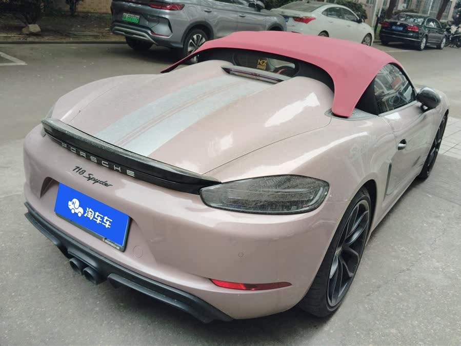 Discover undefined undefined Exterior Interior Images.Find all aspects and details of cars.