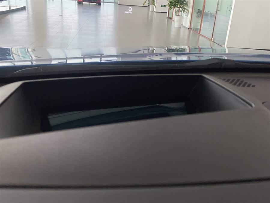 Discover undefined undefined Exterior Interior Images.Find all aspects and details of cars.