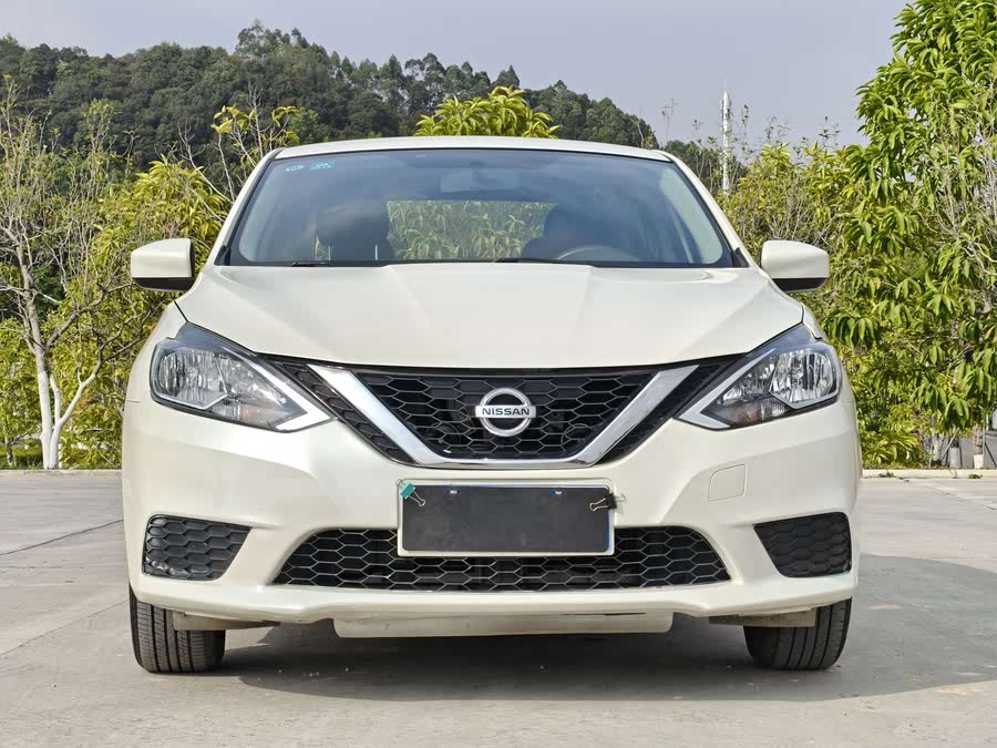 Discover undefined undefined Exterior Interior Images.Find all aspects and details of cars.