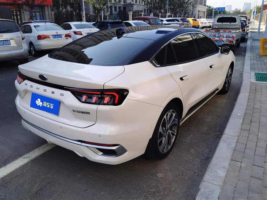 Discover undefined undefined Exterior Interior Images.Find all aspects and details of cars.