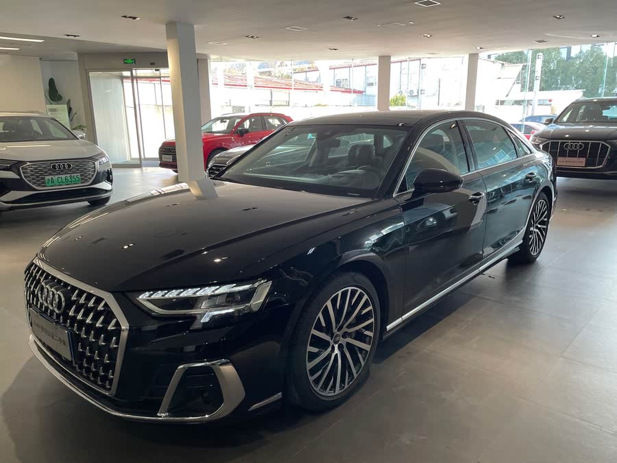 Discover undefined undefined Exterior Interior Images.Find all aspects and details of cars.
