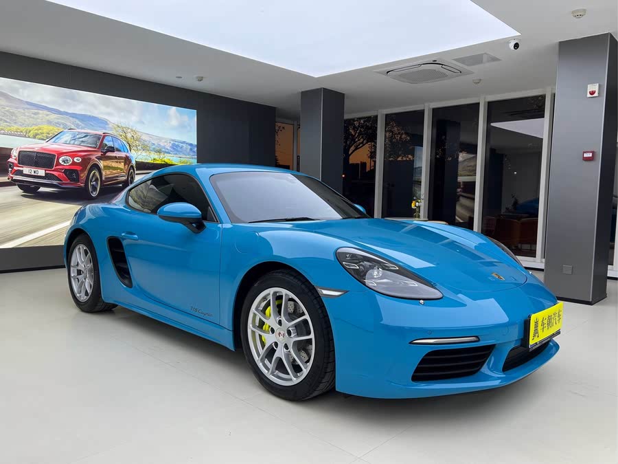 Discover undefined undefined Exterior Interior Images.Find all aspects and details of cars.