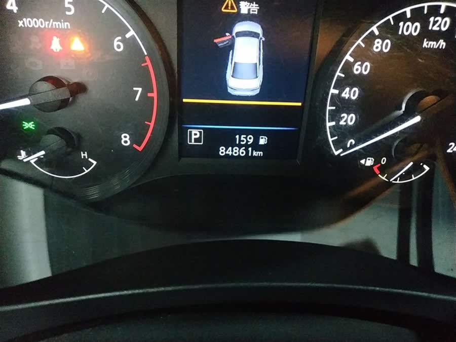 Discover undefined undefined Exterior Interior Images.Find all aspects and details of cars.