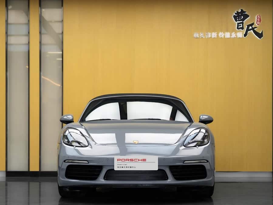 Discover undefined undefined Exterior Interior Images.Find all aspects and details of cars.