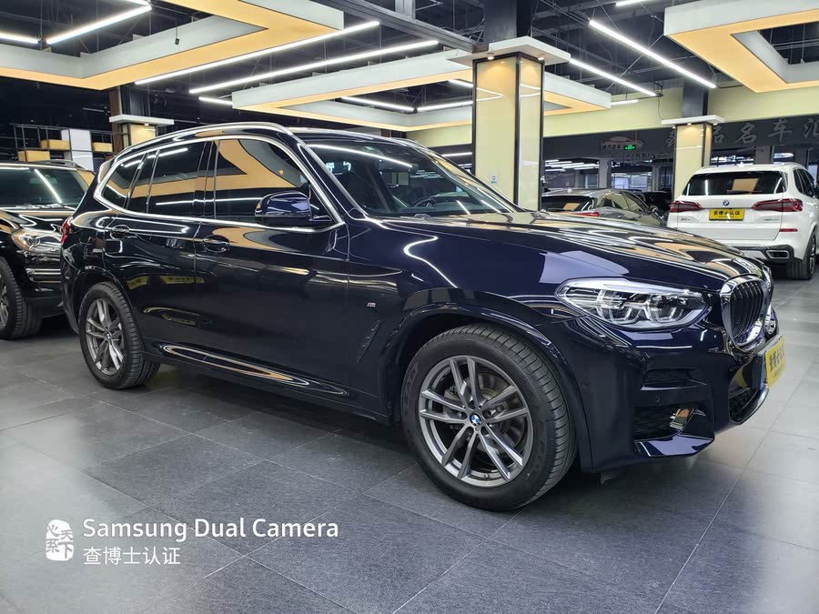 Discover undefined undefined Exterior Interior Images.Find all aspects and details of cars.