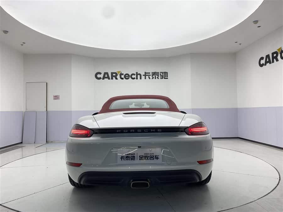 Discover undefined undefined Exterior Interior Images.Find all aspects and details of cars.