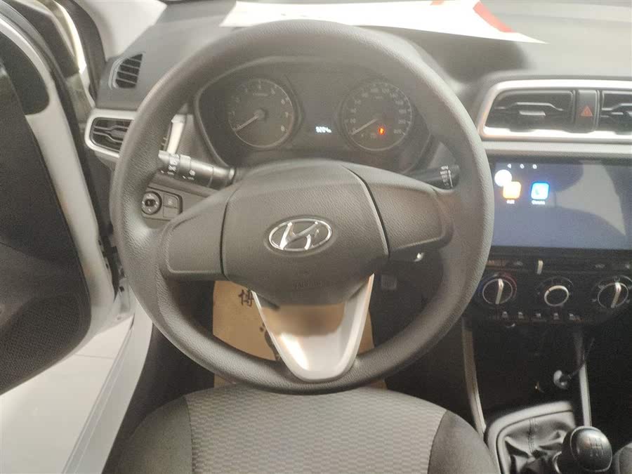 Discover undefined undefined Exterior Interior Images.Find all aspects and details of cars.