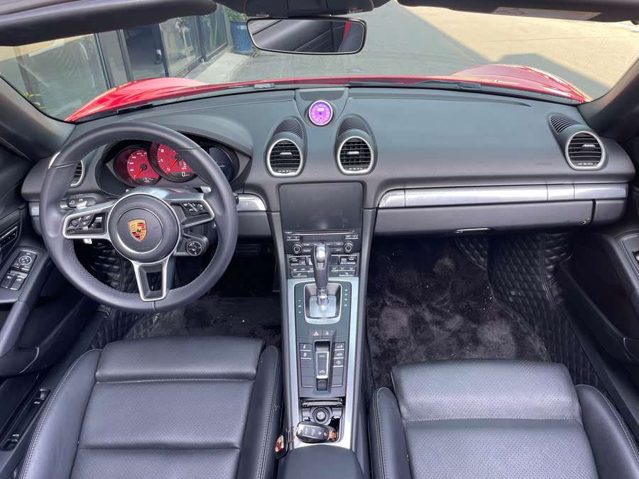 Discover undefined undefined Exterior Interior Images.Find all aspects and details of cars.