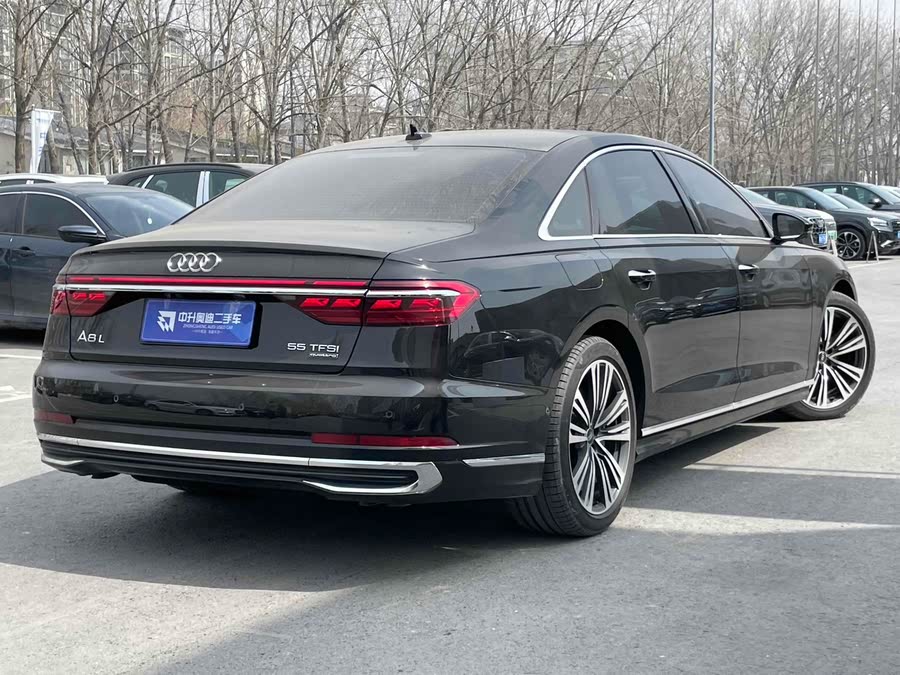 Discover undefined undefined Exterior Interior Images.Find all aspects and details of cars.