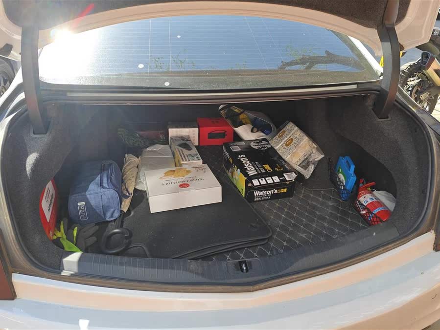 Discover undefined undefined Exterior Interior Images.Find all aspects and details of cars.
