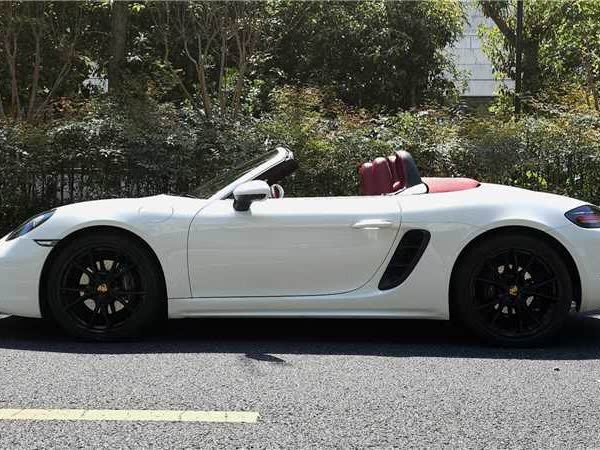 Discover undefined undefined Exterior Interior Images.Find all aspects and details of cars.