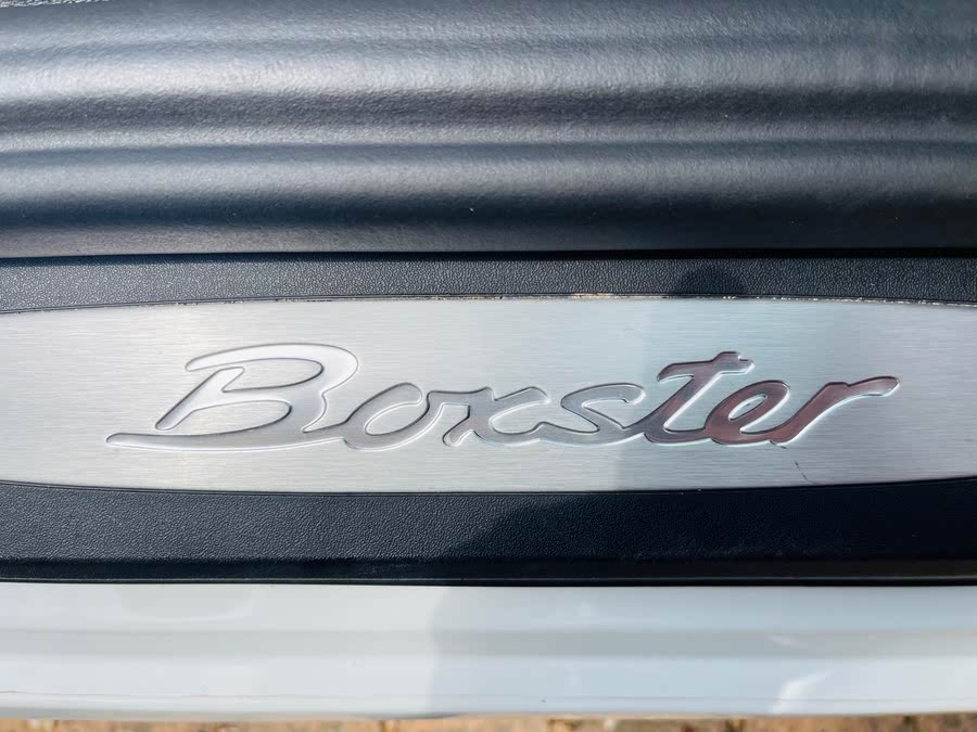 Discover undefined undefined Exterior Interior Images.Find all aspects and details of cars.
