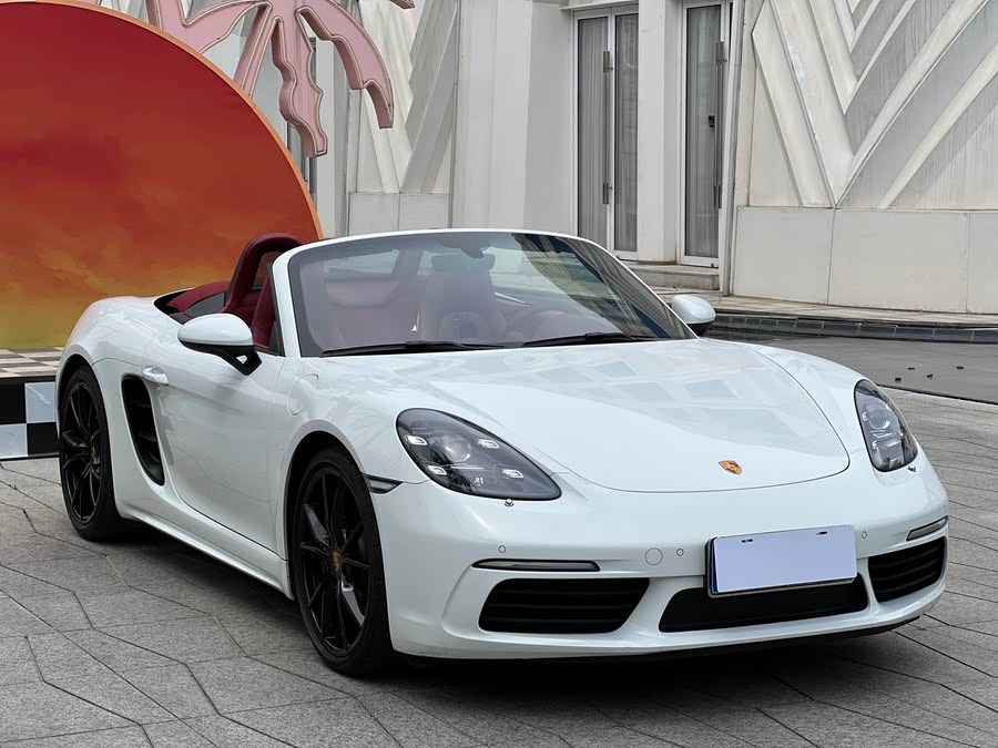Discover undefined undefined Exterior Interior Images.Find all aspects and details of cars.