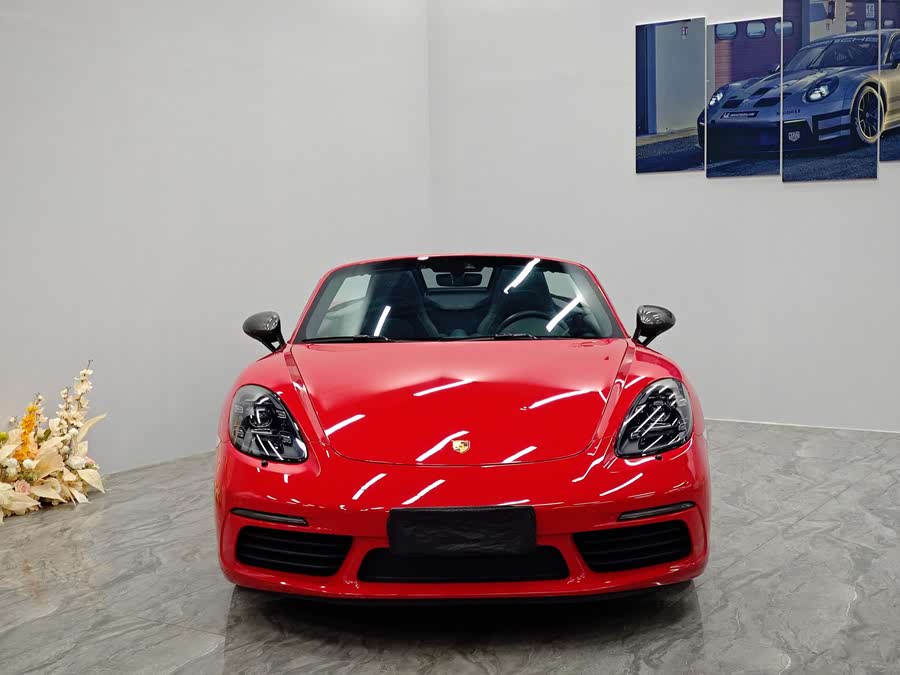 Discover undefined undefined Exterior Interior Images.Find all aspects and details of cars.