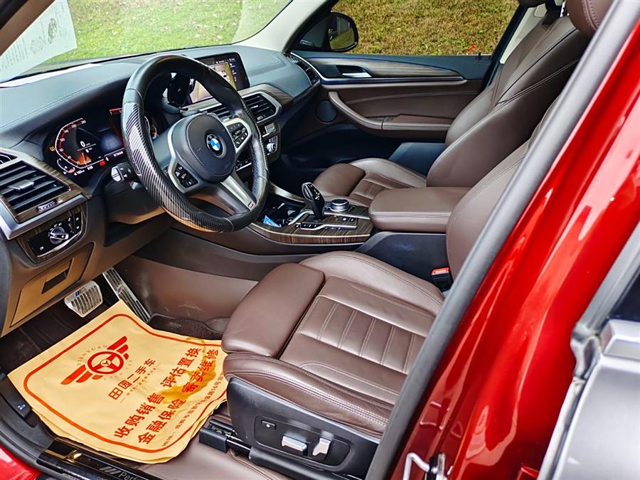 Discover undefined undefined Exterior Interior Images.Find all aspects and details of cars.