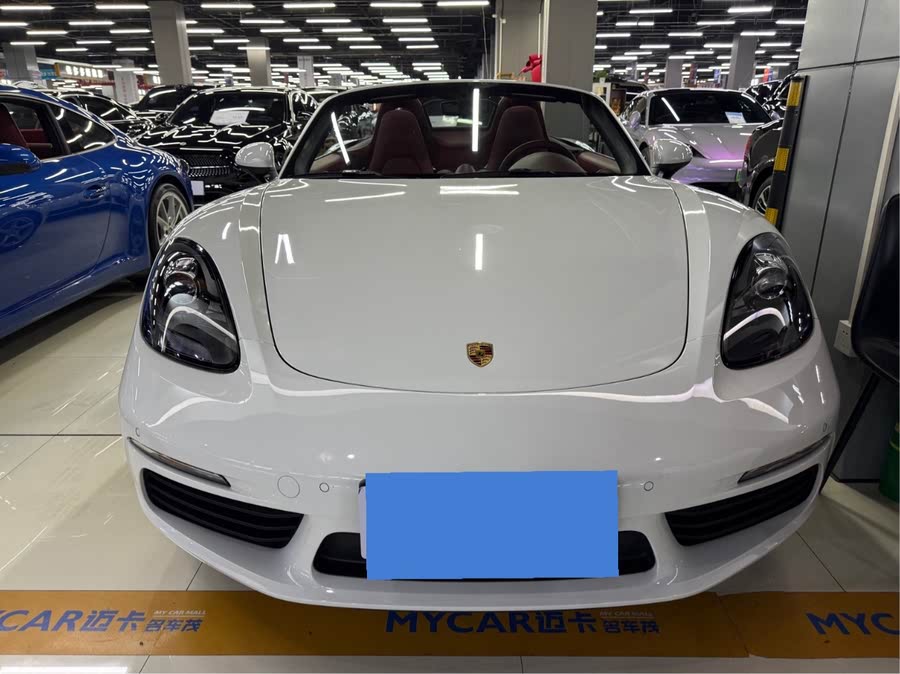 Discover undefined undefined Exterior Interior Images.Find all aspects and details of cars.