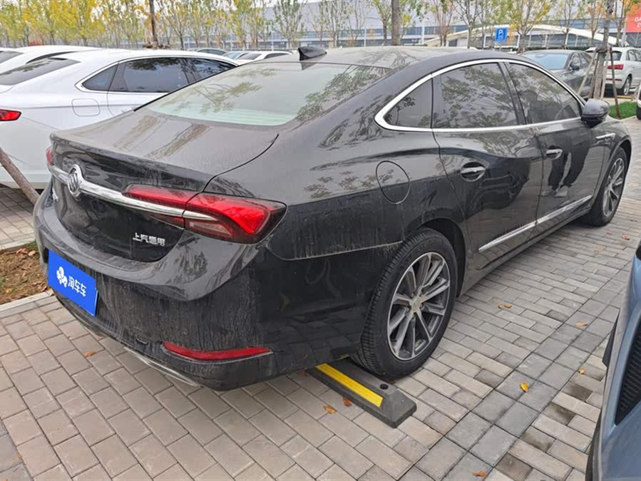 Discover undefined undefined Exterior Interior Images.Find all aspects and details of cars.