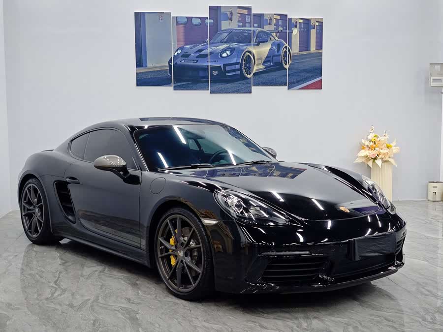 Discover undefined undefined Exterior Interior Images.Find all aspects and details of cars.
