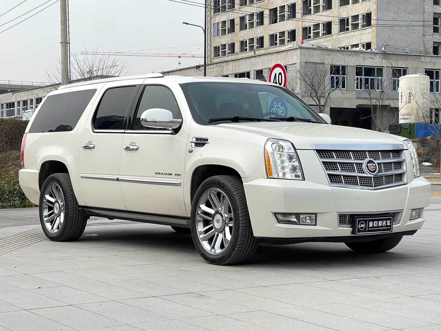 Discover undefined undefined Exterior Interior Images.Find all aspects and details of cars.
