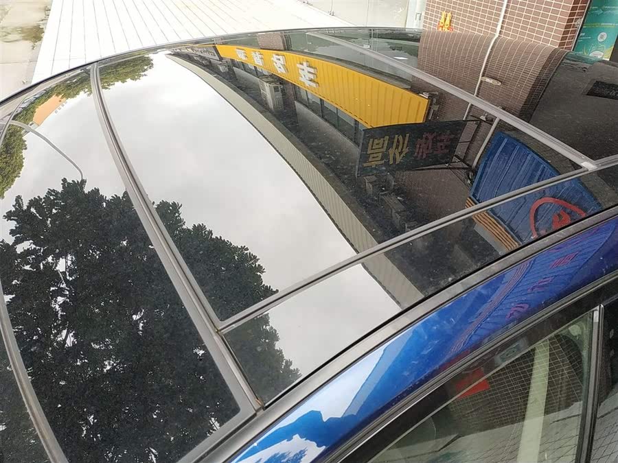 Discover undefined undefined Exterior Interior Images.Find all aspects and details of cars.