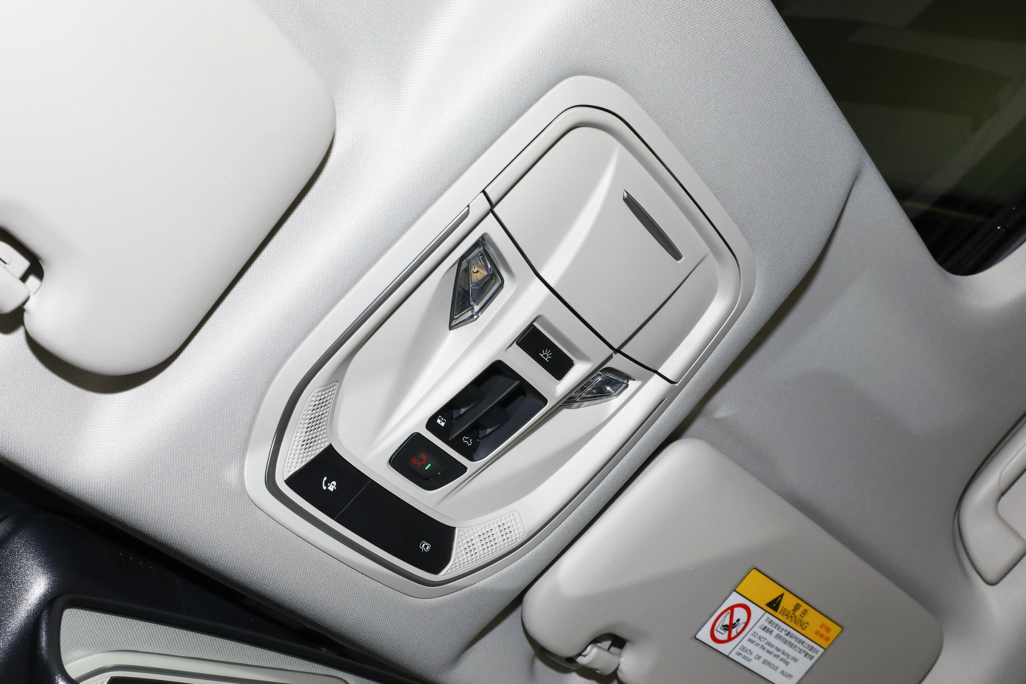 Discover Haval Haval H6 Exterior Interior Images.Find all aspects and details of cars.