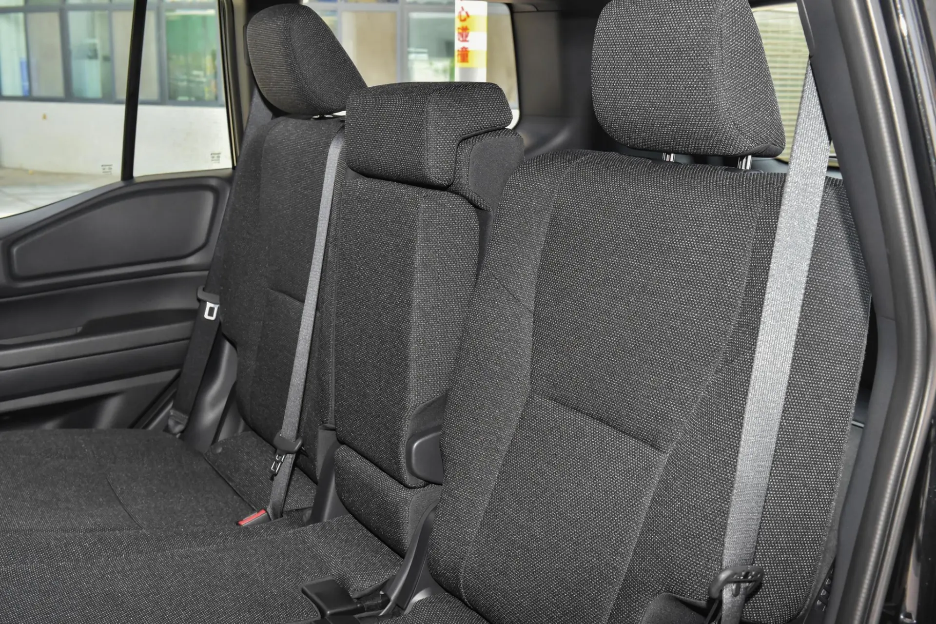 Discover Toyota Toyota Prado Exterior Interior Images.Find all aspects and details of cars.