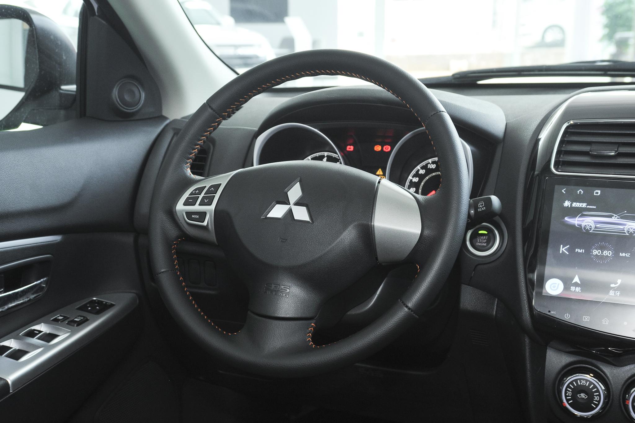 Discover Mitsubishi Mitsubishi ASX Exterior Interior Images.Find all aspects and details of cars.