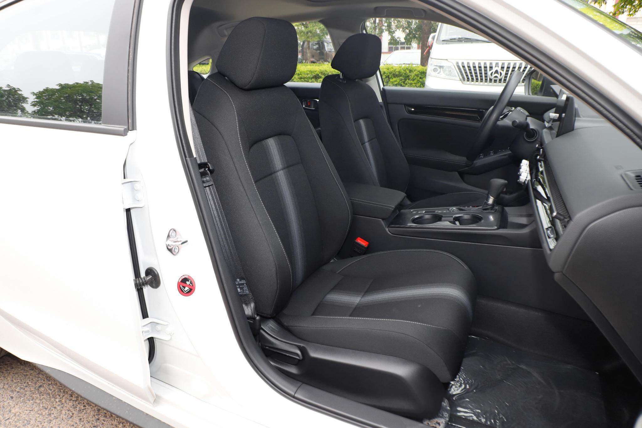 Discover Honda Honda Civic Exterior Interior Images.Find all aspects and details of cars.