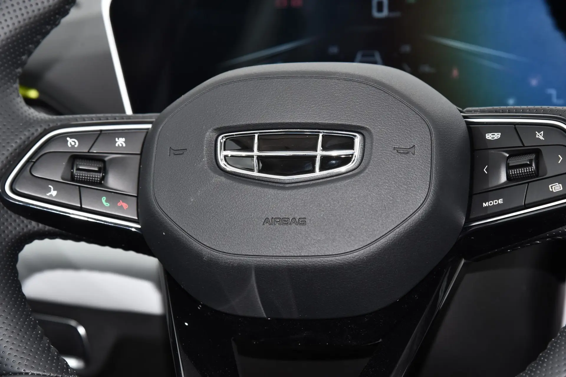 Discover Geely Geely Coolray Exterior Interior Images.Find all aspects and details of cars.