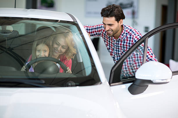 Discover the optimal Nissan Sentra tire size for 2025 models with expert recommendations on pressure maintenance and fuel-efficient replacements.