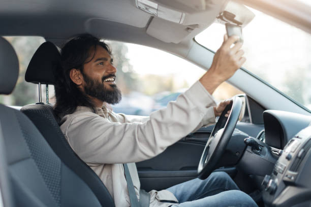 Learn about the 2025 Nissan Xterra's oil capacity, oil change procedure, and maintenance tips, including oil filter selection and operation.