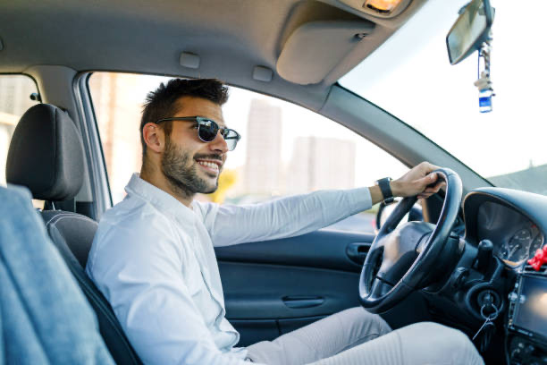 Find out how much engine oil is in the 2025 Toyota Corolla and learn the optimal amount of oil for each model, maintenance tips, and safe oil changes.