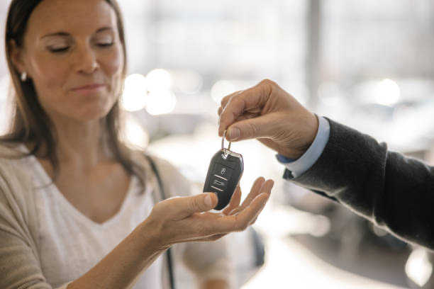 Master your 2025 VW Touareg maintenance schedule with expert guidance on service intervals, cost-saving tips, and essential checks.