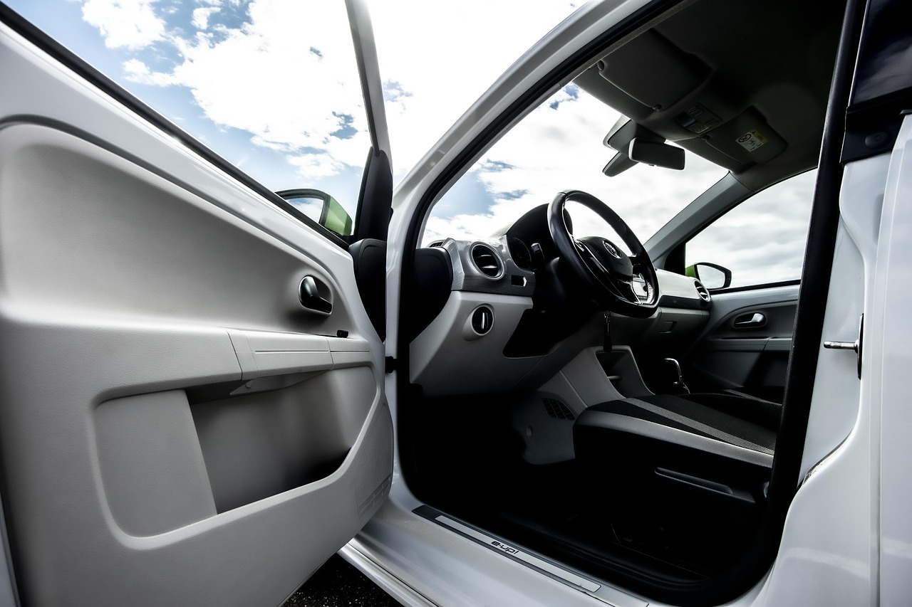 Discover the Voyah Free 2024 electric SUV:features, performance, and why it stands out for daily driving. Learn key benefits and estimated costs easily.