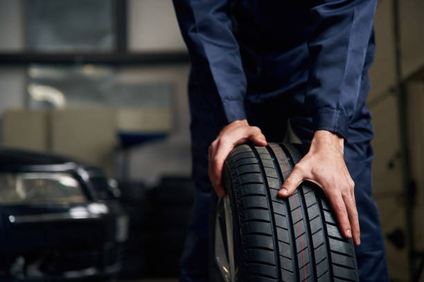Discover 2025 Land Cruiser Tyre selection tips, maintenance hacks, and terrain-specific solutions to maximize durability and off-road capability.